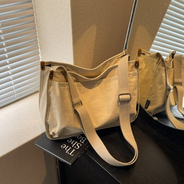 109.9USD--Simple and Elegant, a Versatile Choice - Handbag