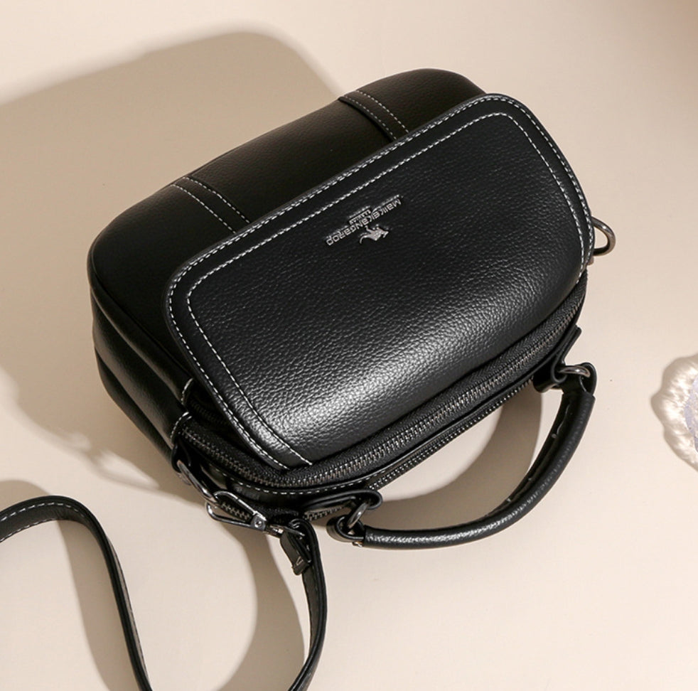 149.9USD--Charming, Fashionable and Soft Shoulder Bag